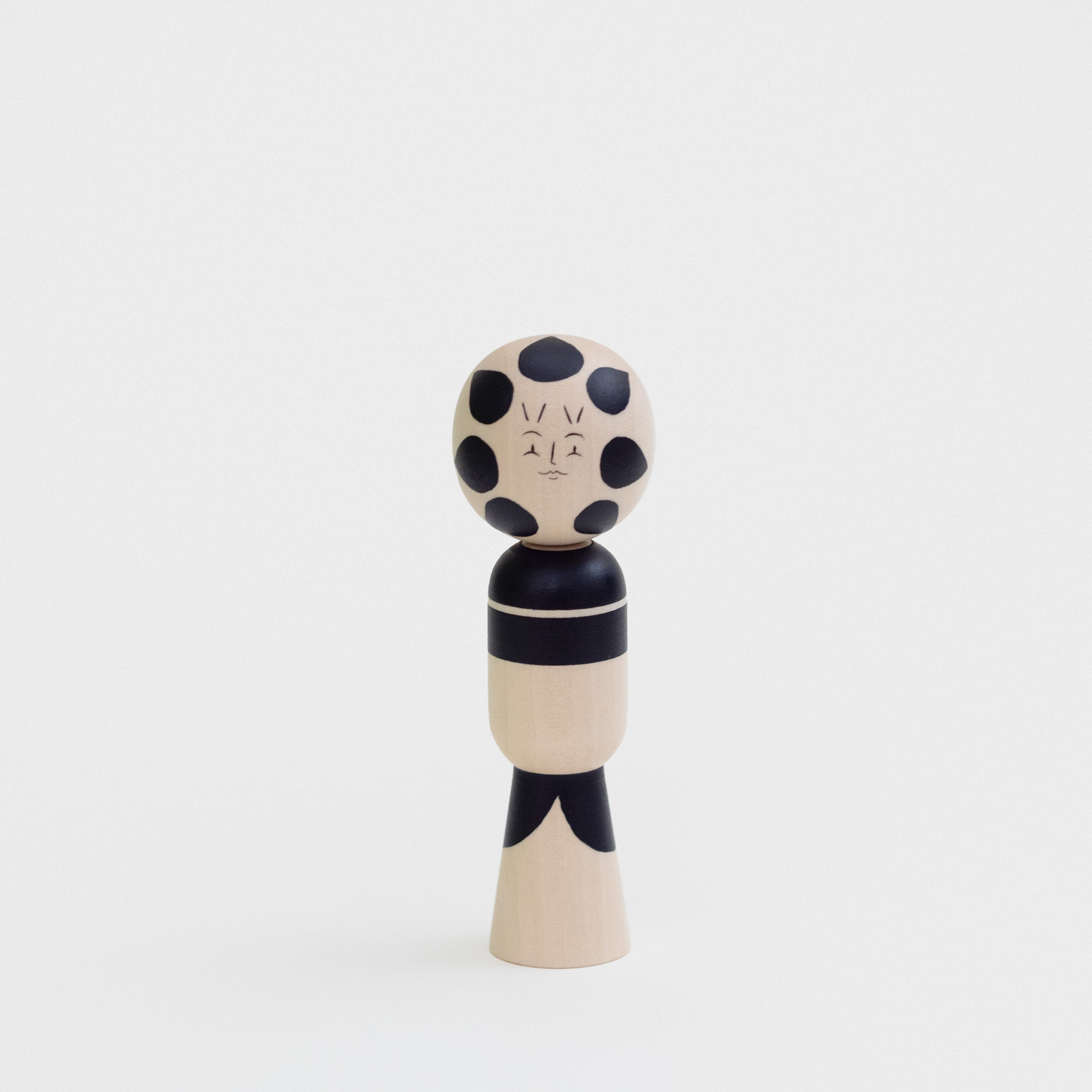 artist-kokeshi-sakurai-severin-millet-2B-petit